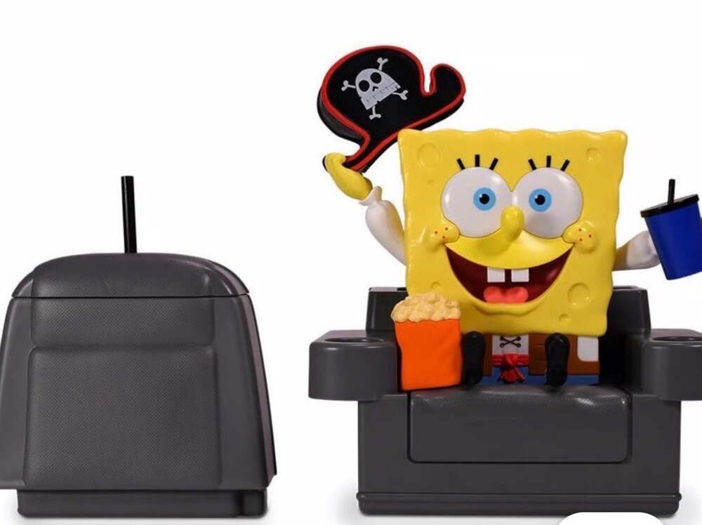 SpongeBob SquarePants Cinema Popcorn Bucket & Drink Holder Recliner Figurine - Picture 4 of 6